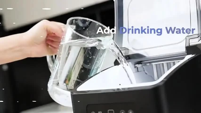 新しいキッチンインテリジェント小型製氷機 インテリジェント自動家庭用製氷機 独立給水タンク