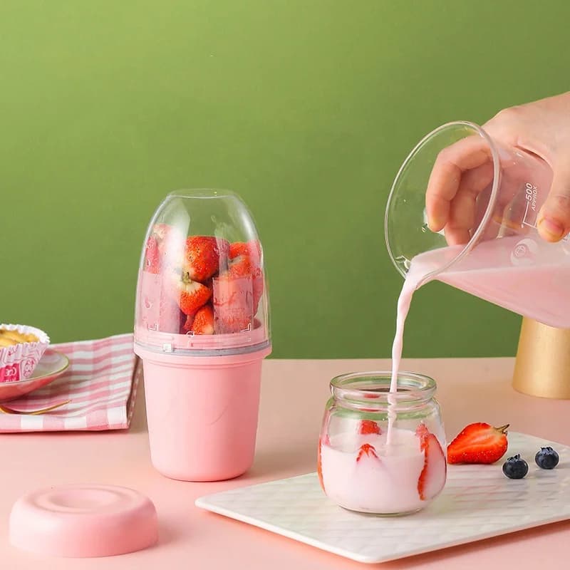 夏用ミニジューサー 家庭用ジュースカップ 携帯用電動ジュースカップ ミニミニフルーツブレンダー One Cup マルチ用途